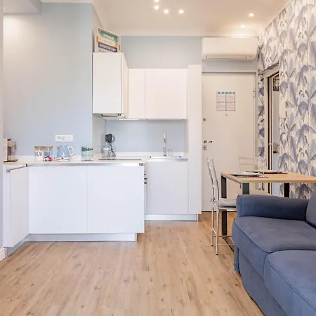 H11 Casa Camilla Centro - * Sanremo