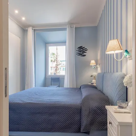 H11 Casa Camilla Centro - * Sanremo